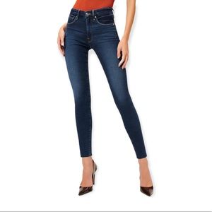 NWT • Good American • Good Legs Raw Hem